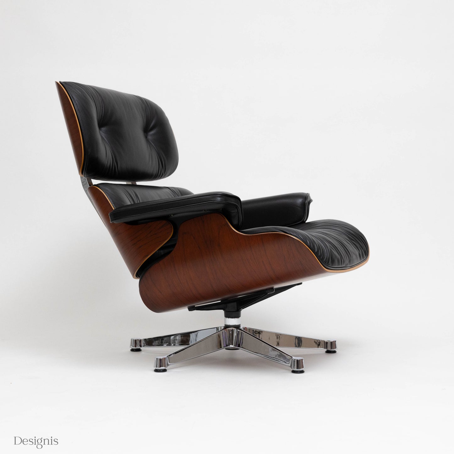 Vitra Eames Lounge Chair, Kirsche