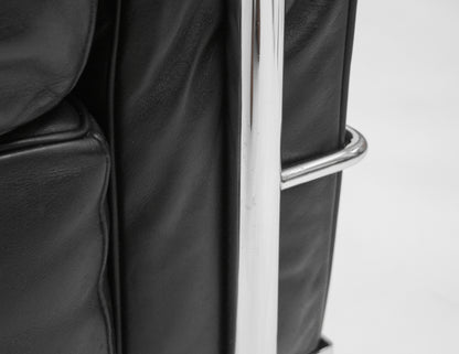 Cassina LC2 Sessel | Le Corbusier | Schwarz | Leder