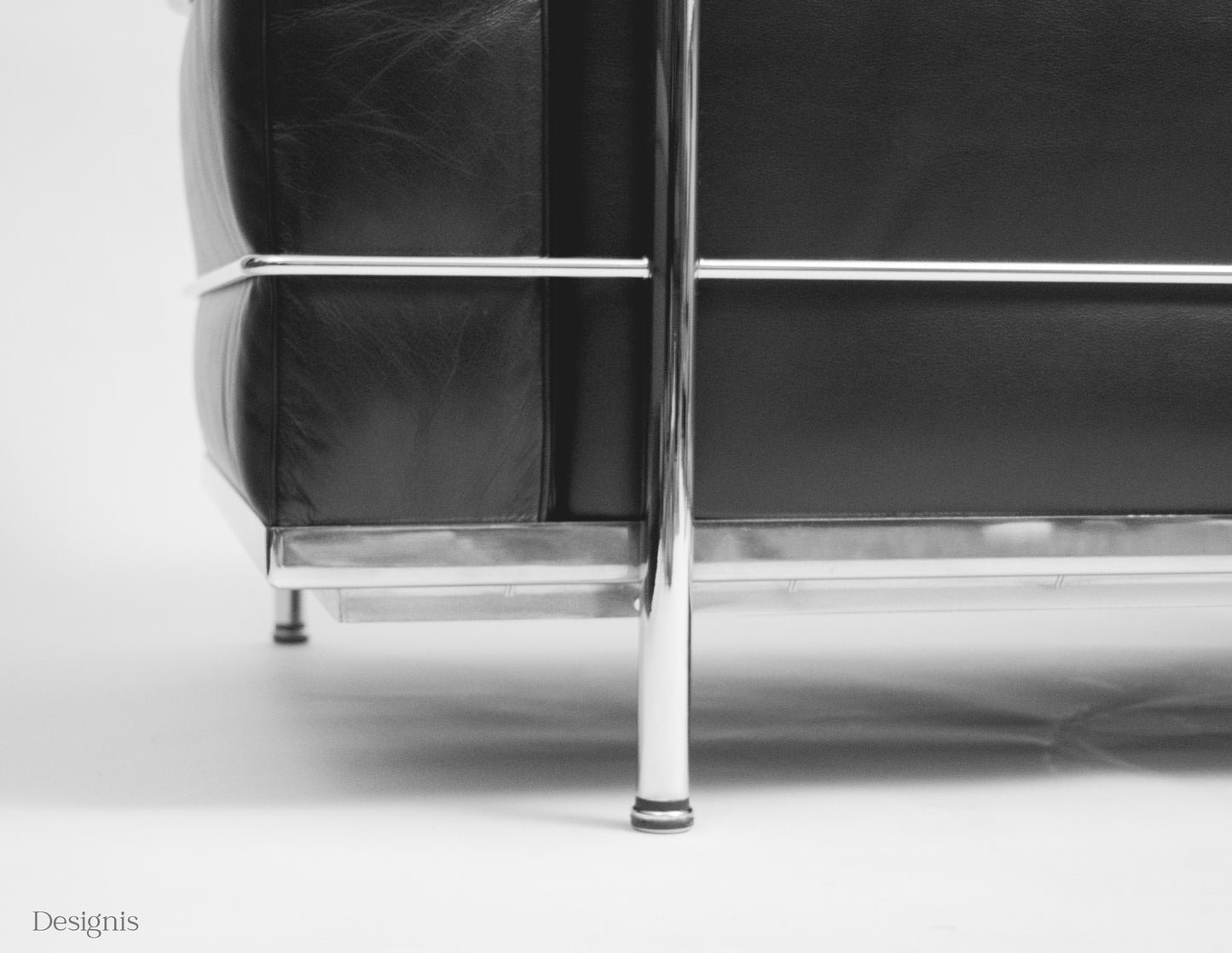 Cassina LC3 Zweisitzer Sofa, Schwarz, Leder