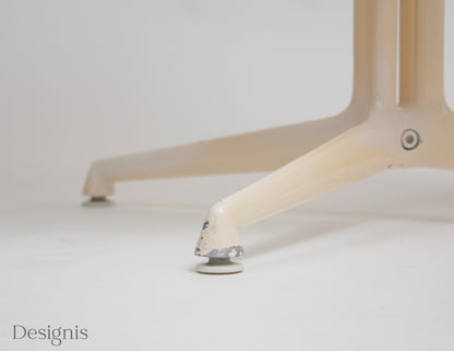 Herman Miller La Fonda Fiberglas Chairs | Vollpolster | grün