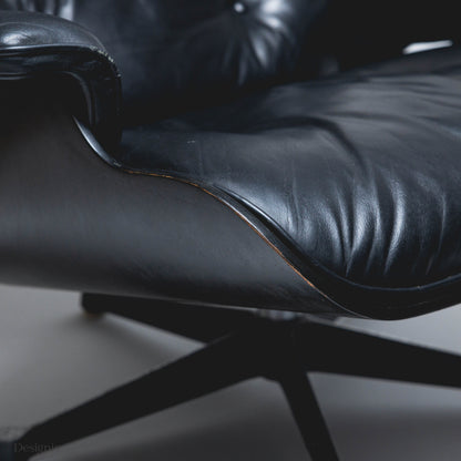 Eames Lounge Chair