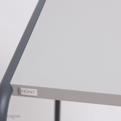 Thonet B9d Satztisch, Beistelltisch, Graugrau