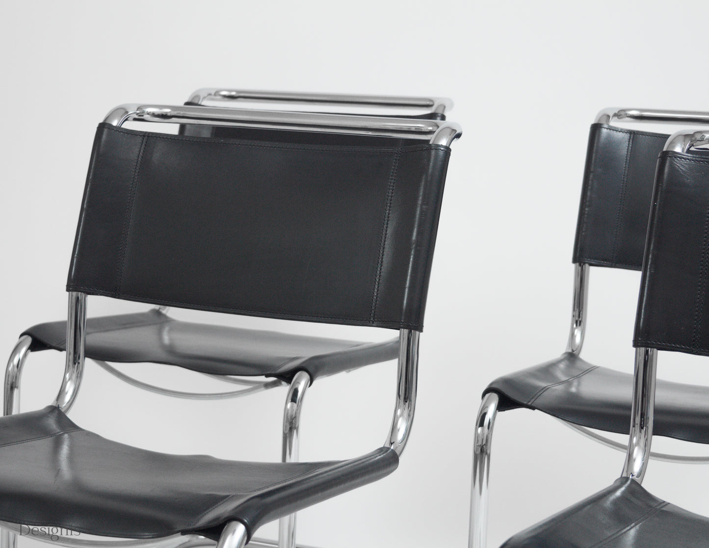 Thonet S33 Freischwinger | Schwarz | Leder