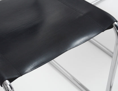 Thonet S33 Freischwinger | Schwarz | Leder