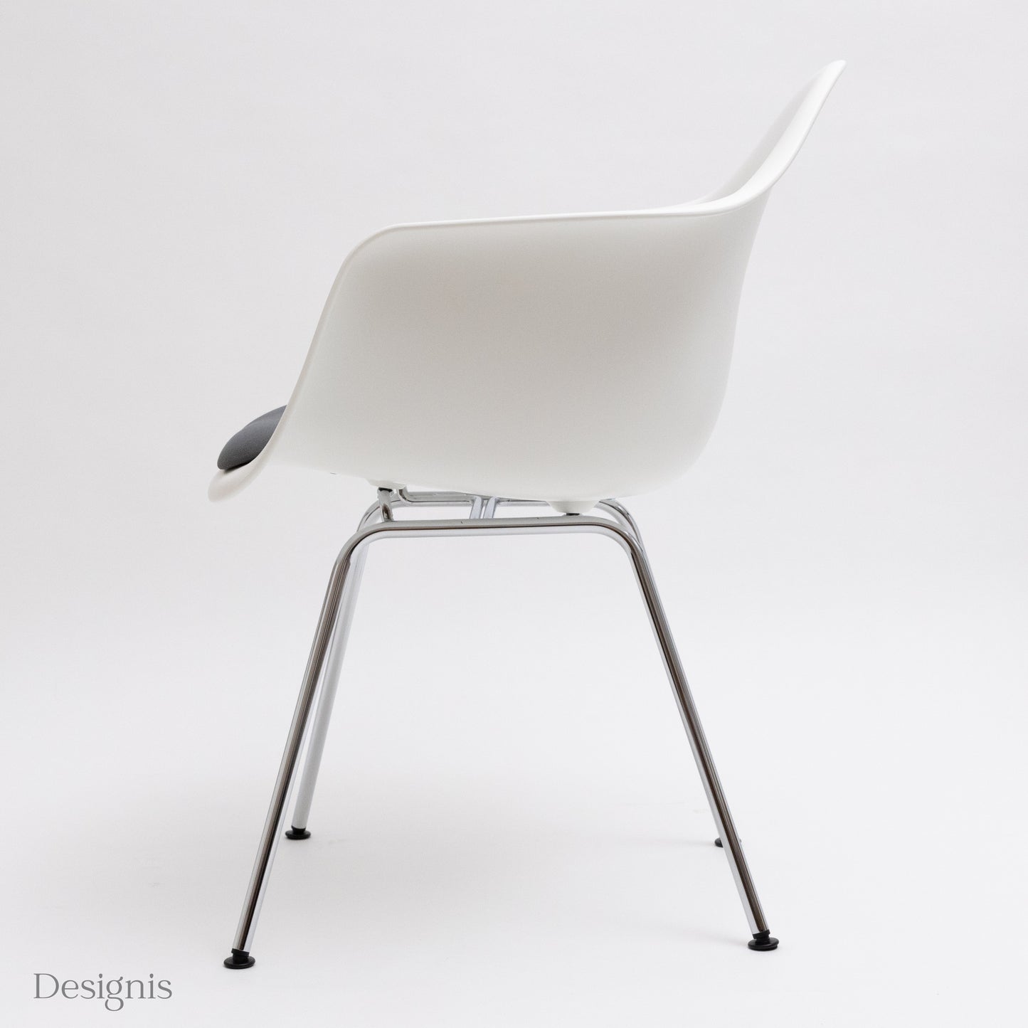 Vitra Eames Armchair DAX mit Sitzpolster, Weiß - Hopsak, dunkelgrau