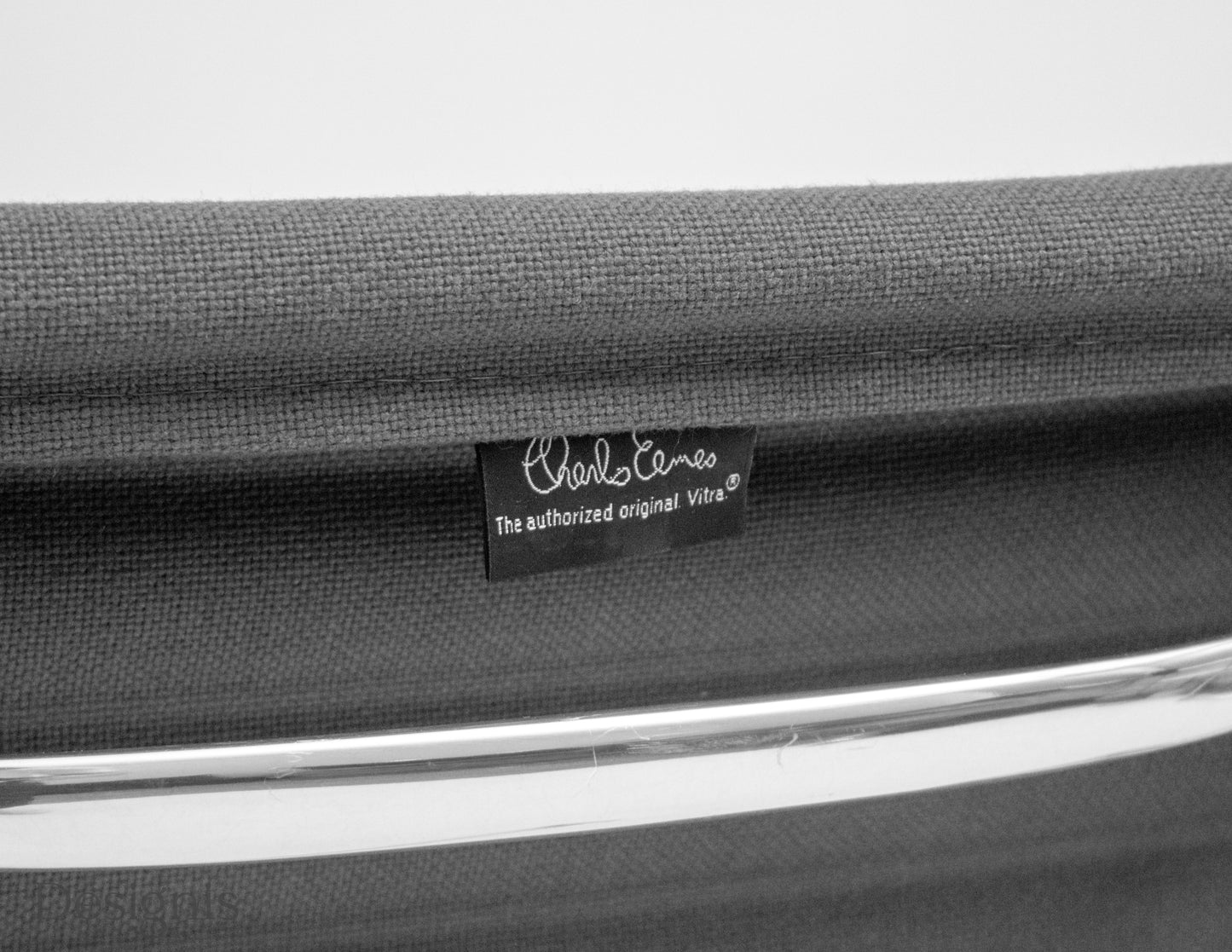 1 von 6 | Vitra EA108 Aluminium Chair | Hopsak | Grau | gebürstet